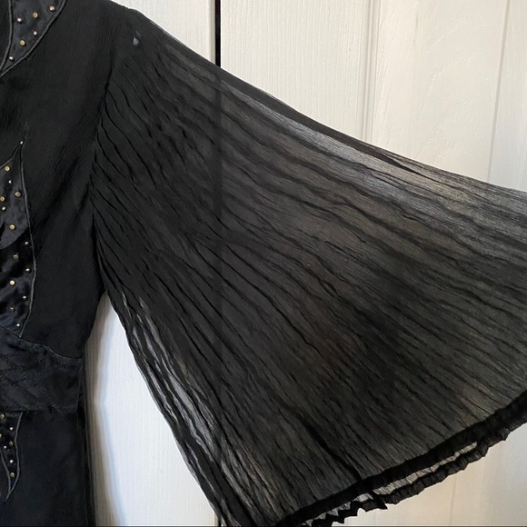 Beautiful Catherine Malandrino Silk Blouse - Picture 3 of 5